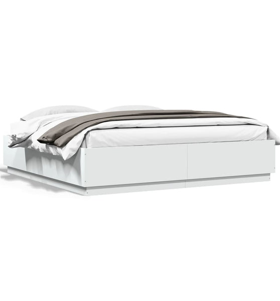 Bettgestell mit LED Weiß 200x200 cm Holzwerkstoff