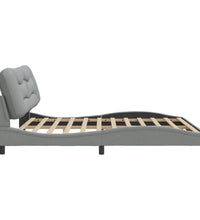 Bettgestell ohne Matratze Hellgrau 200x200 cm Stoff