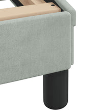 Bett mit Matratze Hellgrau 140x190 cm Samt