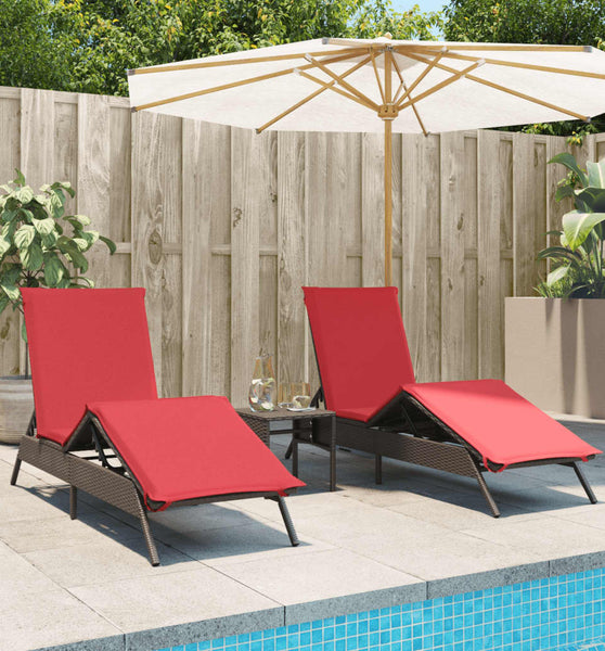 Sonnenliegen 2 Stk. mit Tisch Braun Poly Rattan