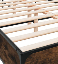 Bettgestell Räuchereiche 140x190 cm Holzwerkstoff und Metall