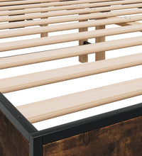 Bettgestell Räuchereiche 150x200 cm Holzwerkstoff und Metall