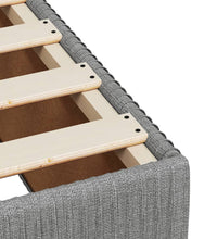 Boxspringbett mit Matratze Hellgrau 120x190 cm Stoff