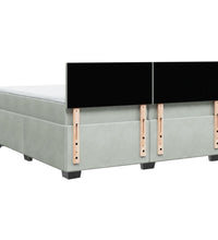 Boxspringbett mit Matratze Hellgrau 200x200 cm Samt