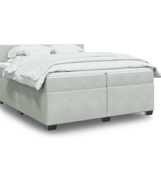 Boxspringbett mit Matratze Hellgrau 200x200 cm Samt