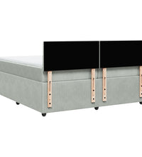 Boxspringbett mit Matratze Hellgrau 200x200 cm Samt