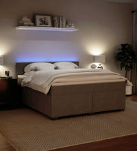 Boxspringbett mit Matratze Hellgrau 180x200 cm Samt