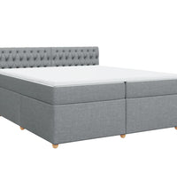 Boxspringbett mit Matratze Hellgrau 200x200 cm Stoff