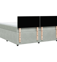 Boxspringbett mit Matratze Hellgrau 200x200 cm Samt