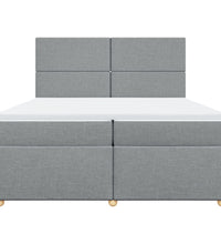 Boxspringbett mit Matratze Hellgrau 200x200 cm Stoff