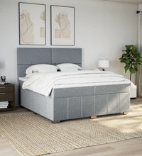 Boxspringbett mit Matratze Hellgrau 200x200 cm Stoff