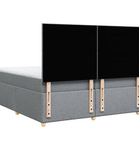 Boxspringbett mit Matratze Hellgrau 200x200 cm Stoff